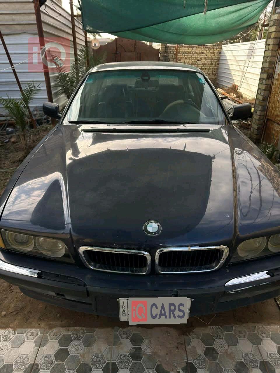 بي ام دبليو الفئة 7